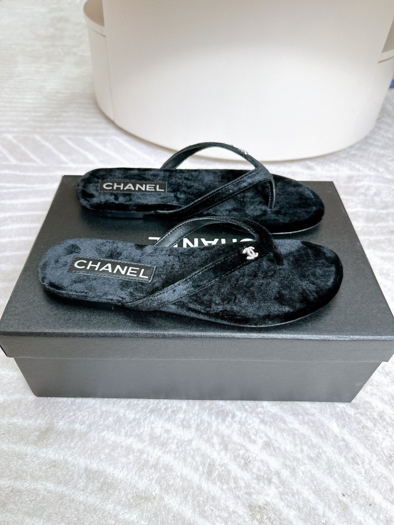 Chanel Slippers